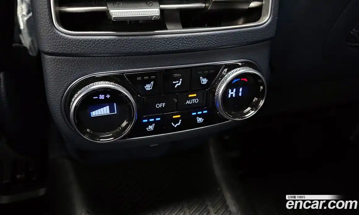 Genesis GV70 2023 2.5 Автомат в Москве № 57388, фото 12