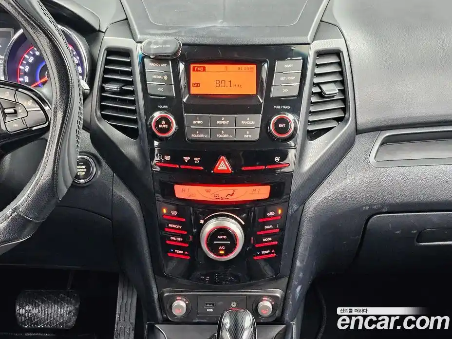 SsangYong TIBOLI 2016 1.6 Автомат в Москве № 65023, фото 15