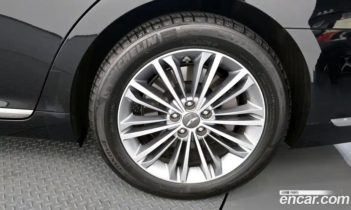 Genesis EQ900 2017 3.8 Автомат в Москве № 79744, фото 13