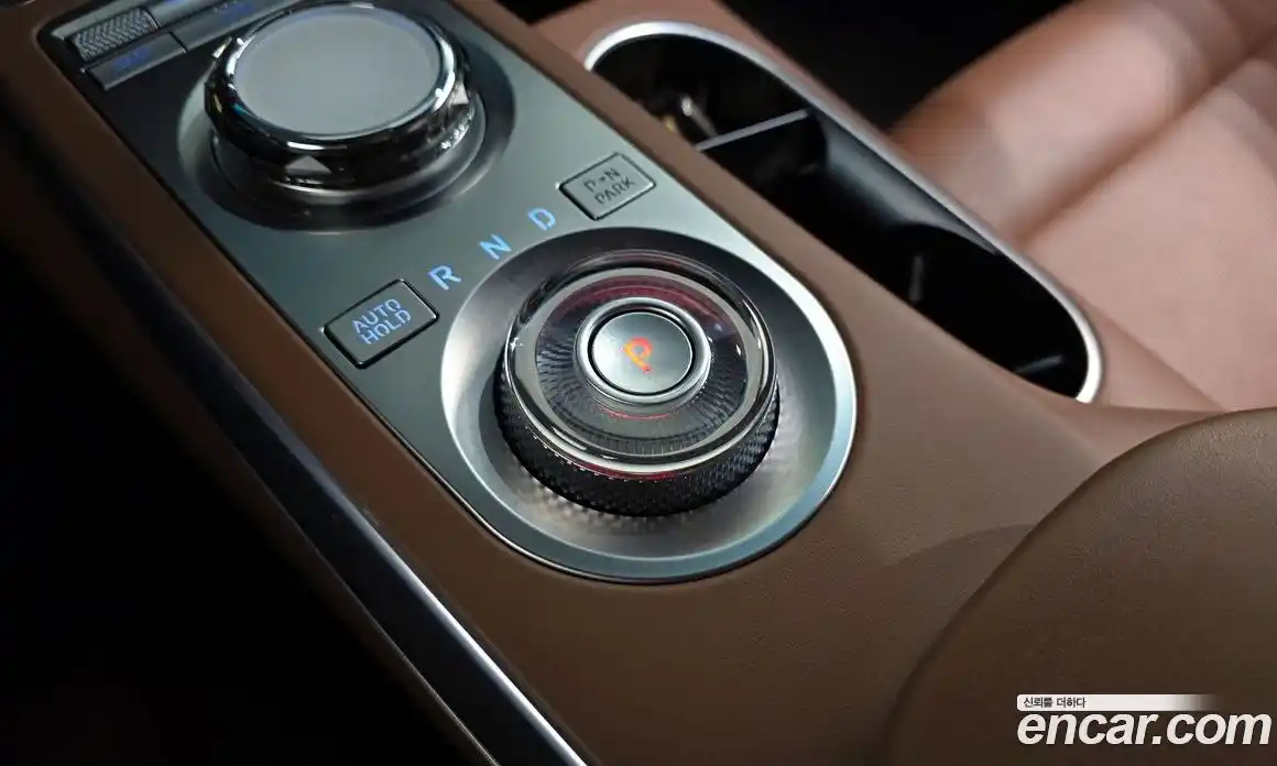 Genesis GV70 2023 2.5 Автомат в Москве № 82554, фото 7