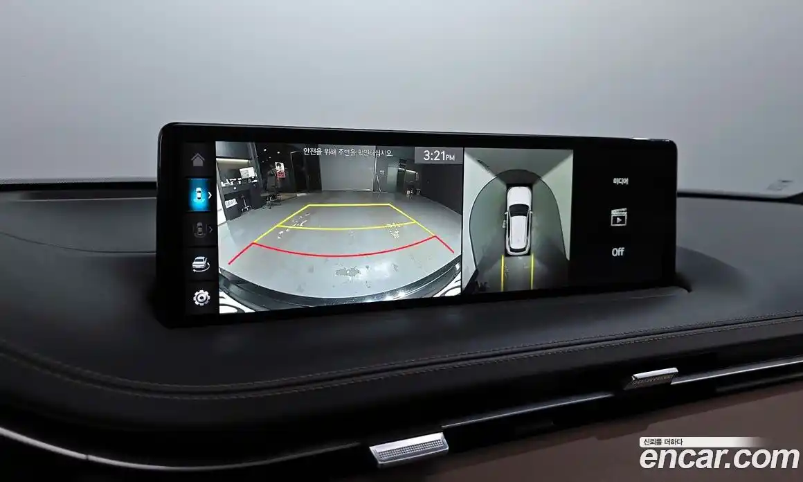 Genesis GV70 2023 2.5 Автомат в Москве № 82554, фото 9