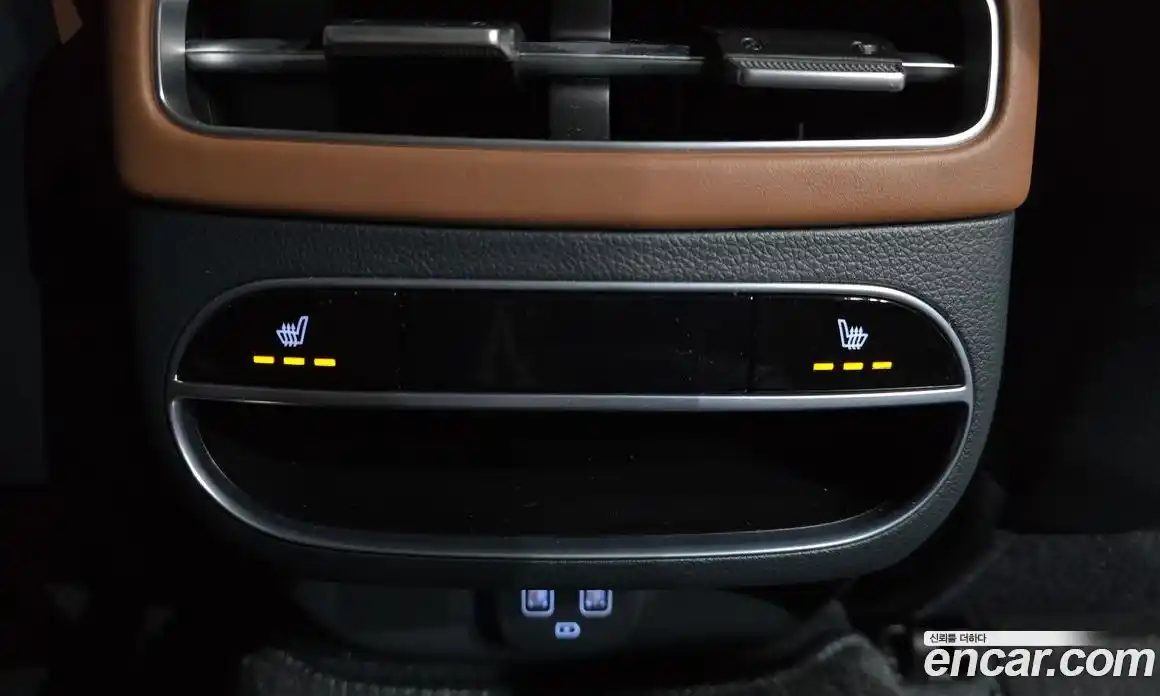 Genesis GV70 2023 2.5 Автомат в Москве № 83267, фото 18