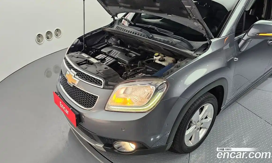 Chevrolet Orlando 2015 2.0 Автомат в Москве № 99834, фото 13