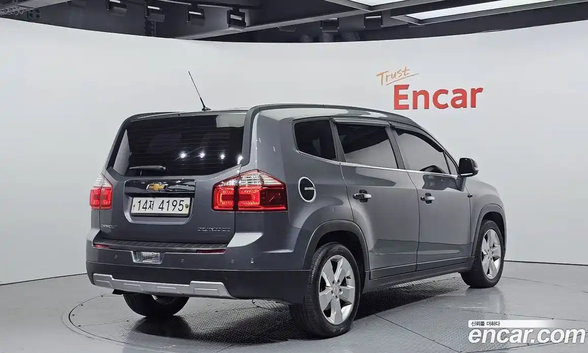 Chevrolet Orlando 2015 2.0 Автомат в Москве № 99834, фото 17