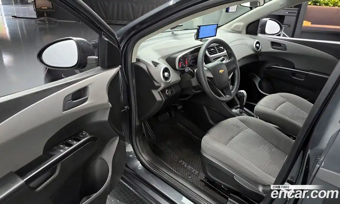 Chevrolet Aveo 2017 1.4 Автомат в Москве № 103754, фото 19