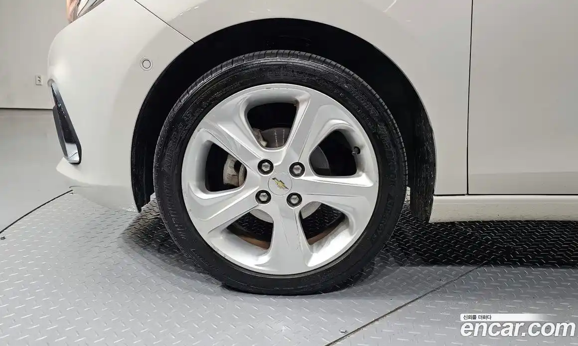 Chevrolet Spark 2017 1.0 Автомат в Москве № 105031, фото 6