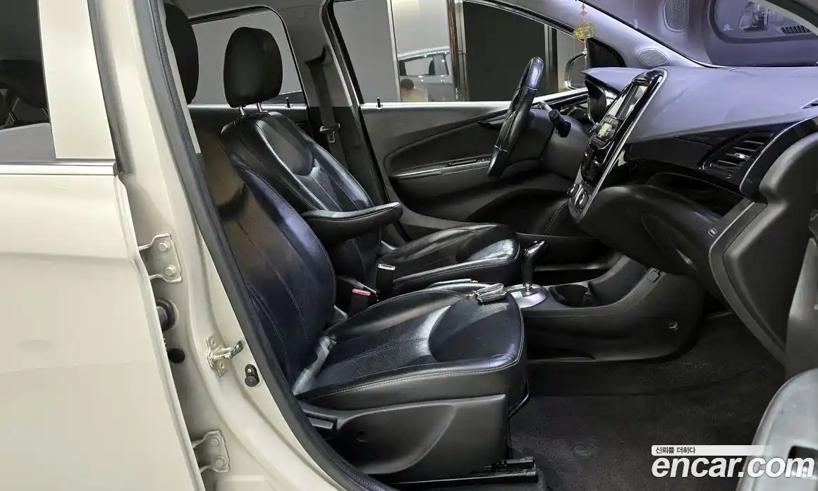 Chevrolet Spark 2017 1.0 Автомат в Москве № 105031, фото 9