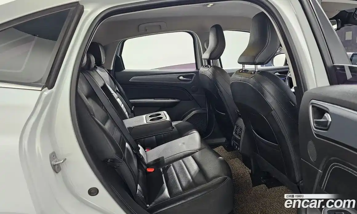 Renault XM3 2020 1.3 Автомат в Москве № 107508, фото 19