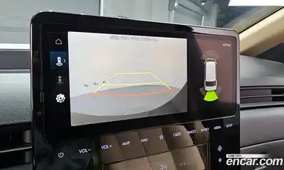 Hyundai Staria, 2025