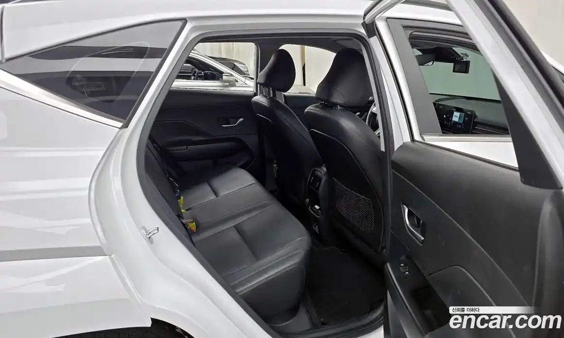 Hyundai Kona 2023 0.2 Автомат в Москве № 109804, фото 12