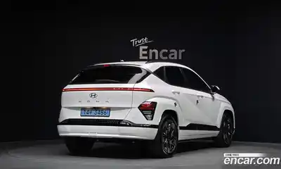 Hyundai Kona 2023 0.2 Автомат в Москве № 109804, миниатюра 2