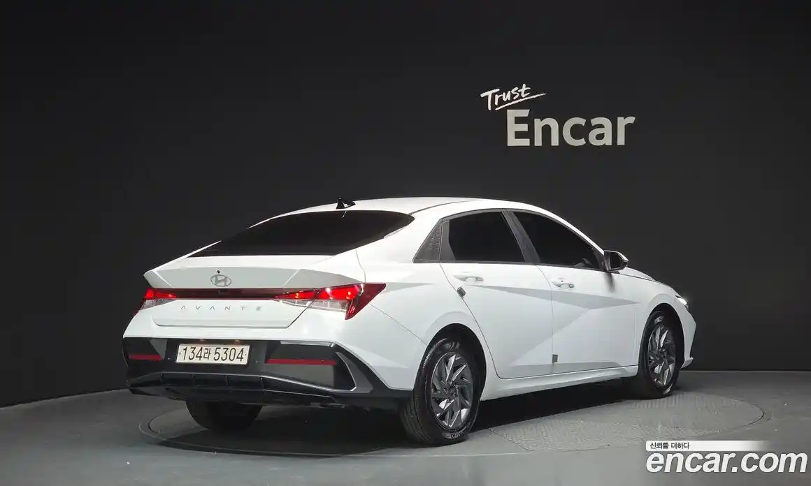 Hyundai Avante 2025 1.6 Автомат в Москве № 110465, фото 2