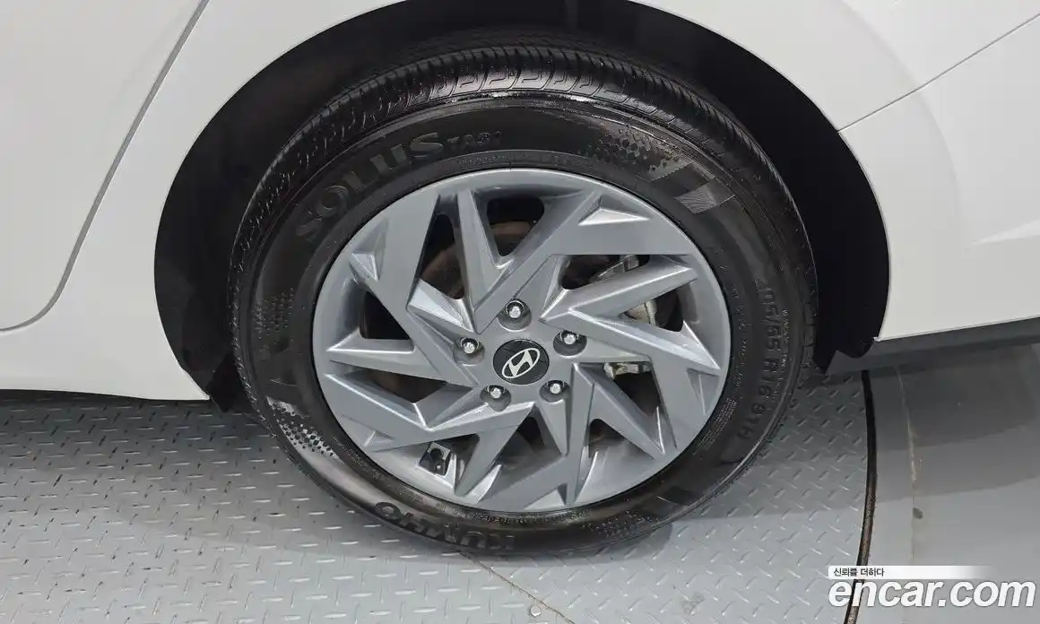 Hyundai Avante 2025 1.6 Автомат в Москве № 110465, фото 5