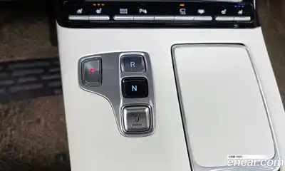 Hyundai Grandeur 2020 2.5 Автомат в Москве № 110530, миниатюра 9