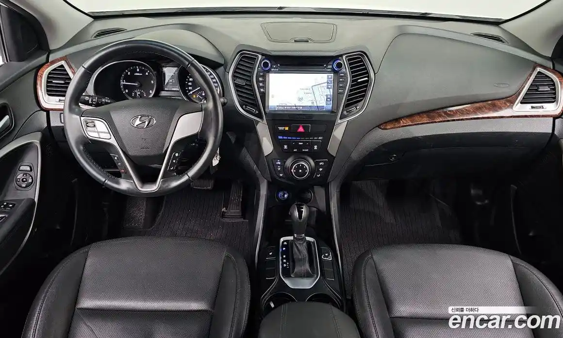 Hyundai Santa Fe 2016 2.0 Автомат в Москве № 111839, фото 15
