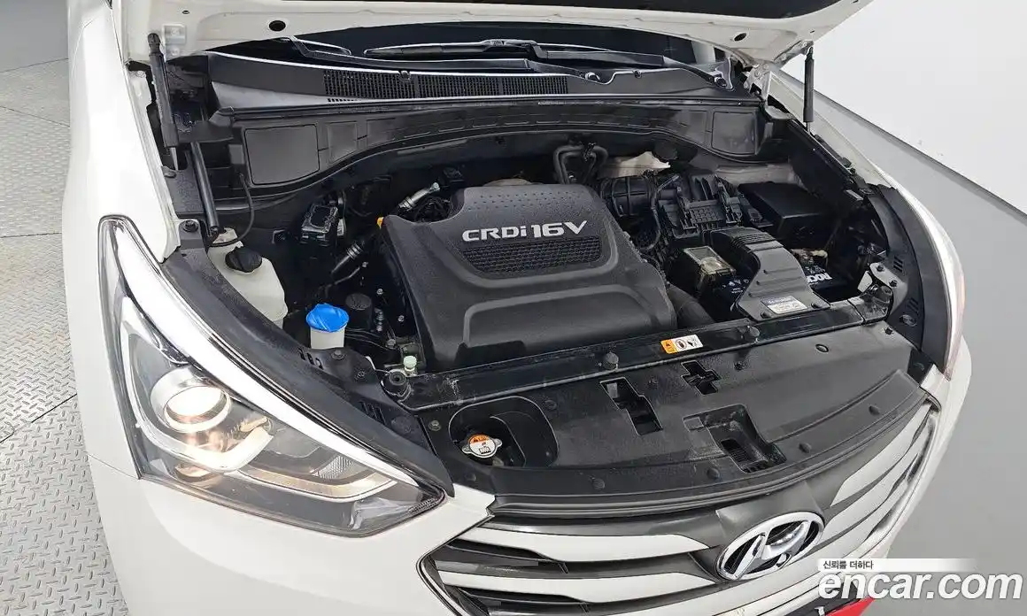 Hyundai Santa Fe 2016 2.0 Автомат в Москве № 111839, фото 4