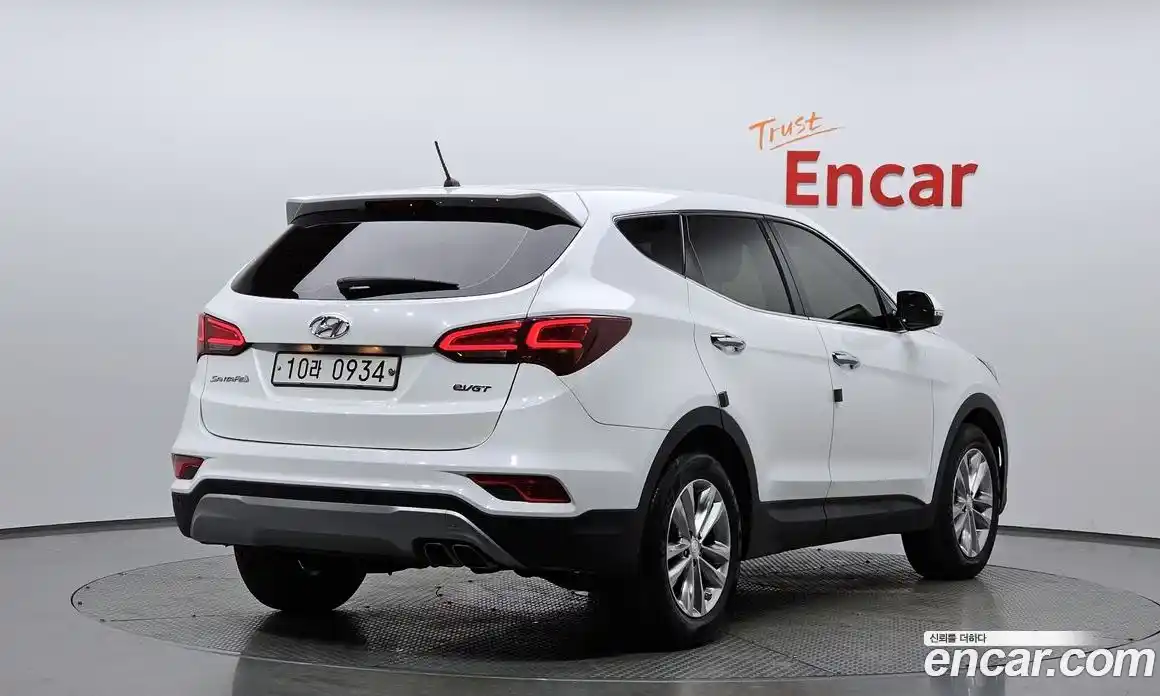 Hyundai Santa Fe 2016 2.0 Автомат в Москве № 111839, фото 10