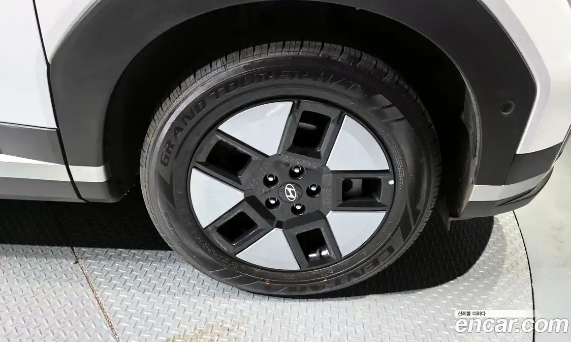 Hyundai Santa Fe 2024 1.6 Автомат в Москве № 112275, фото 3