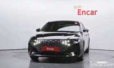 Hyundai Grandeur 2021 2.5 Автомат в Москве № 112278, миниатюра 3
