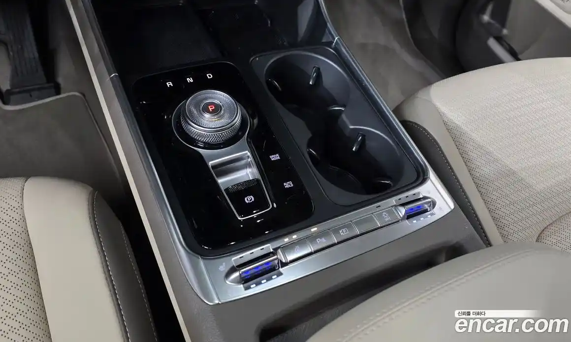 Kia Canival 2025 3.5 Автомат в Москве № 114339, фото 14