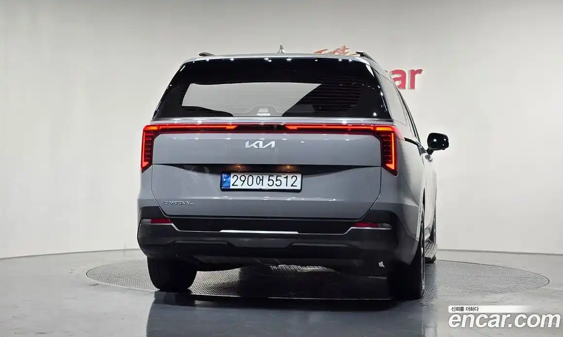 Kia Canival 2025 3.5 Автомат в Москве № 114339, фото 3