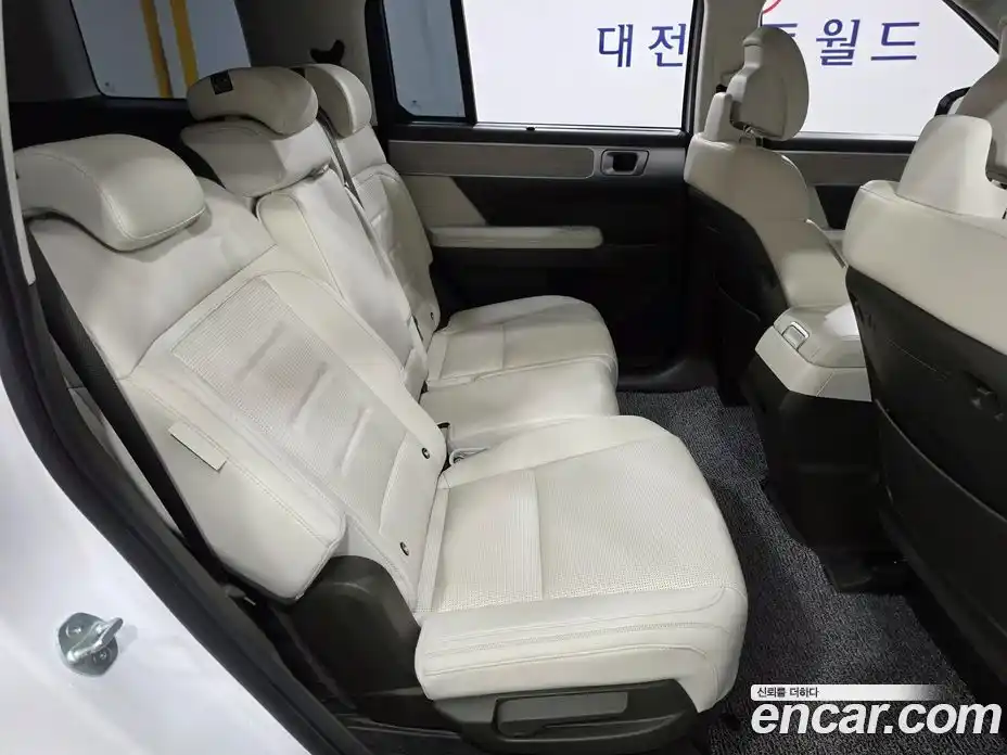 Hyundai Santa Fe 2024 2.5 Автомат в Москве № 114862, фото 18