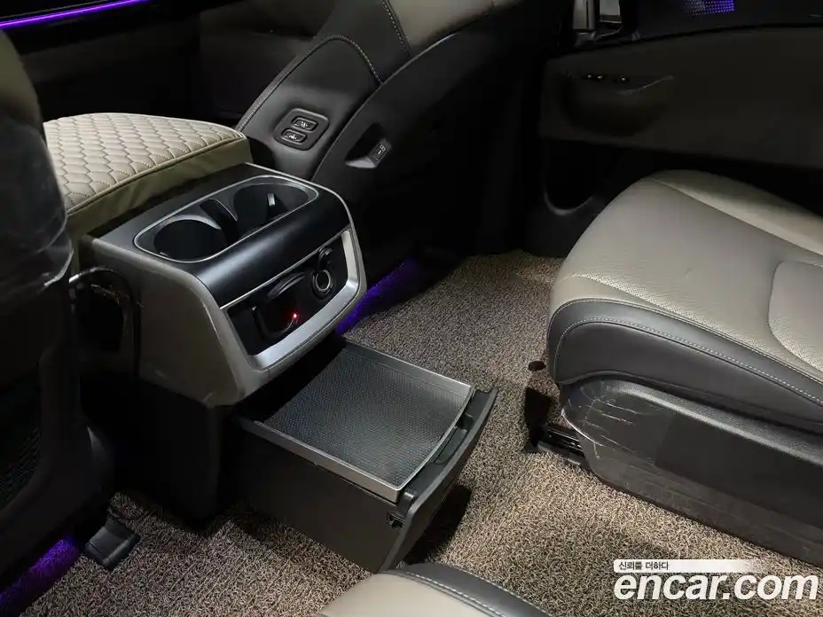 Kia Canival 2025 2.2 Автомат в Москве № 114943, фото 20