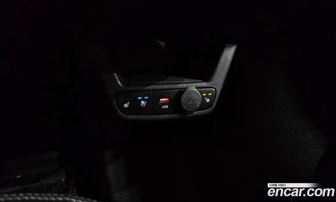 Kia Ray 2023 1.0 Автомат в Москве № 115710, фото 17