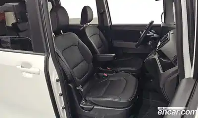 Kia Ray 2023 1.0 Автомат в Москве № 115710, миниатюра 10