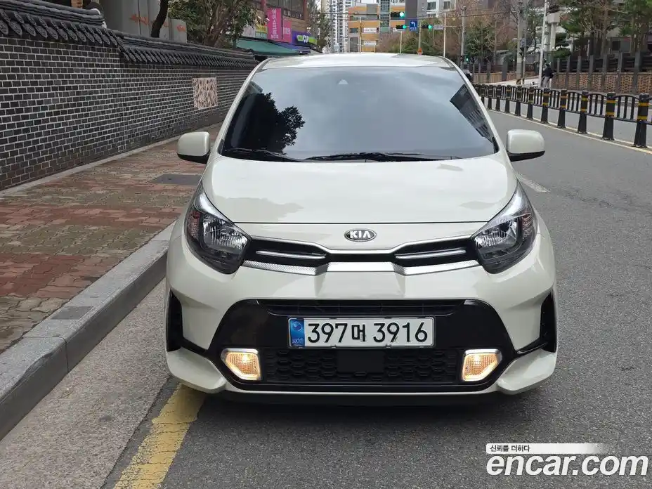 Kia Morning 2021 1.0 Автомат в Москве № 120769, фото 20