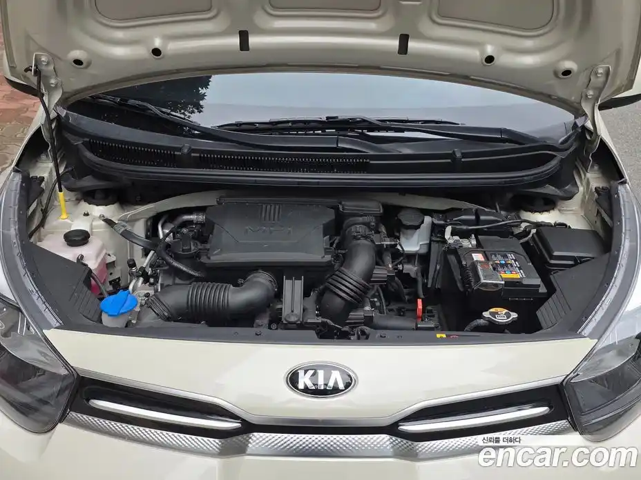 Kia Morning 2021 1.0 Автомат в Москве № 120769, фото 6