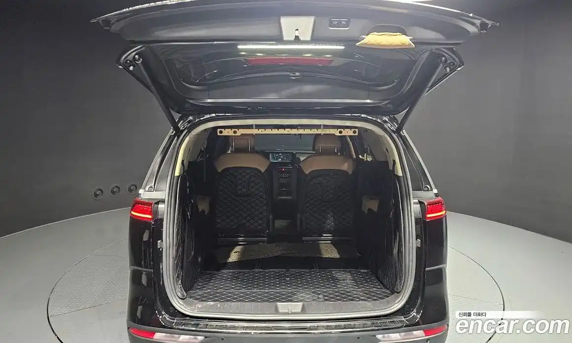 Kia Canival 2021 2.2 Автомат в Москве № 121503, фото 6