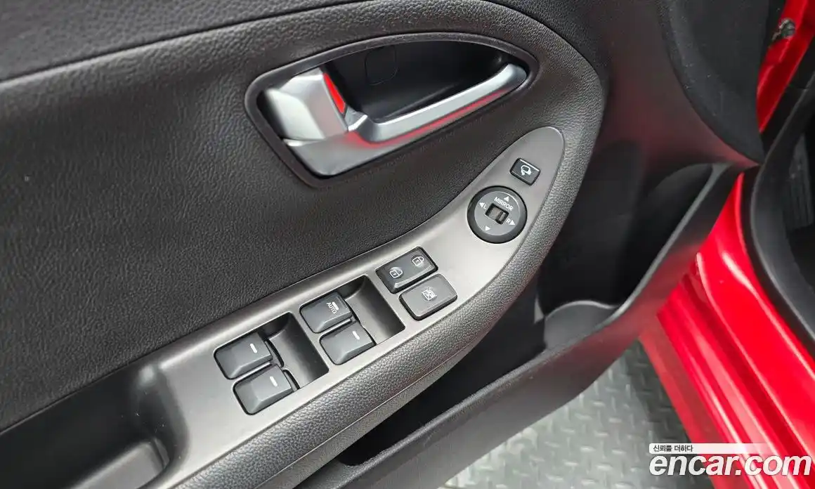 Kia Morning 2012 1.0 Автомат в Москве № 122358, фото 17