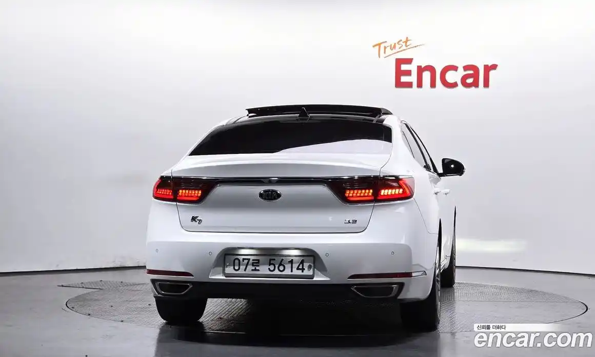 Kia K7 2018 3.3 Автомат в Москве № 123916, фото 18