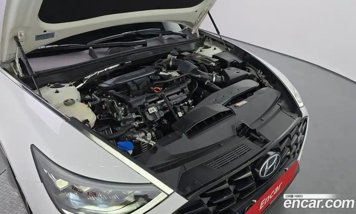 Hyundai Sonata 2022 1.6 Автомат в Москве № 124731, фото 14