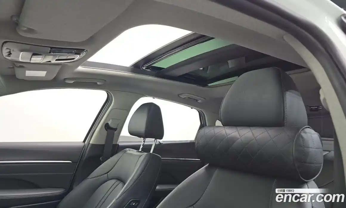 Hyundai Sonata 2022 1.6 Автомат в Москве № 124731, фото 2