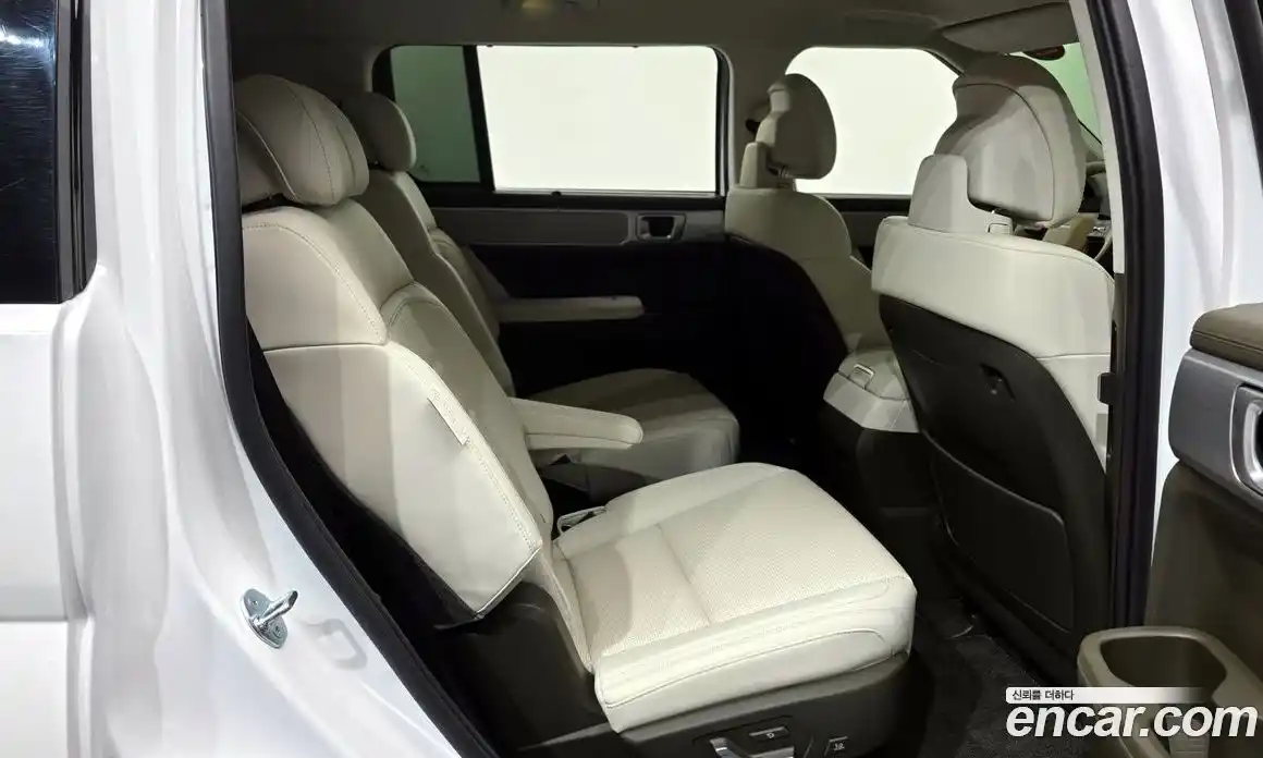 Hyundai Santa Fe 2024 1.6 Автомат в Москве № 125127, фото 12