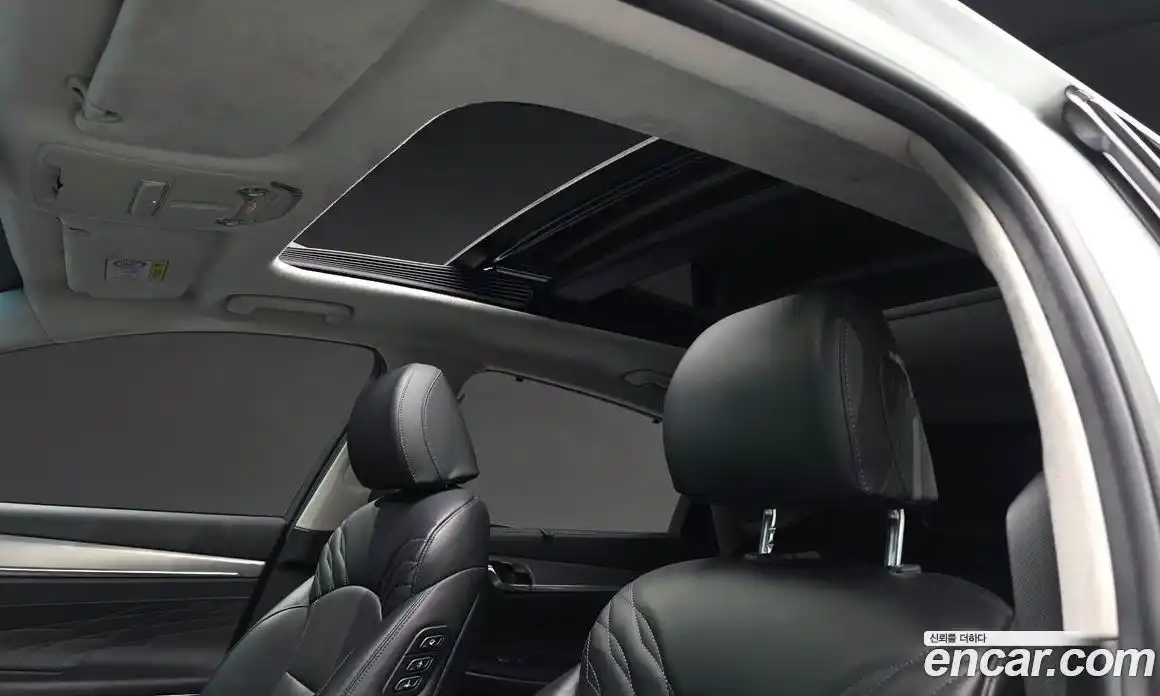 Hyundai Grandeur 2020 2.5 Автомат в Москве № 126974, фото 14