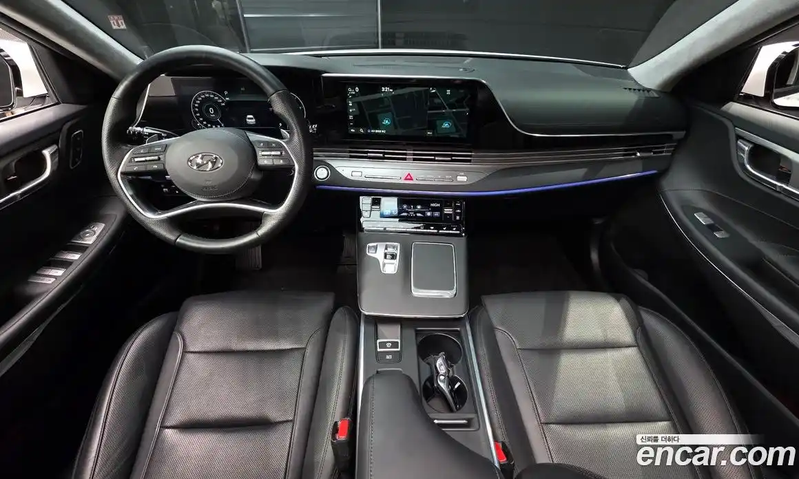 Hyundai Grandeur 2020 2.5 Автомат в Москве № 126974, фото 3