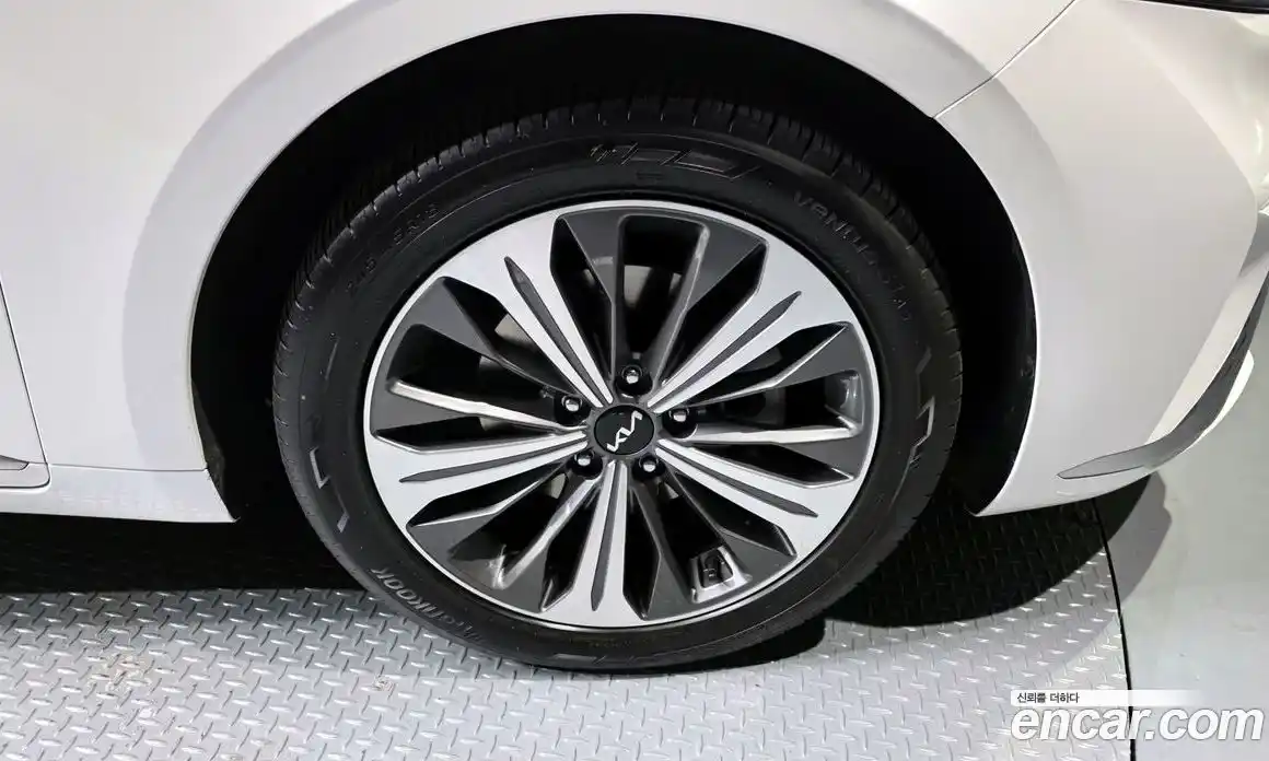 Kia K8 2022 1.6 Автомат в Москве № 128094, фото 10