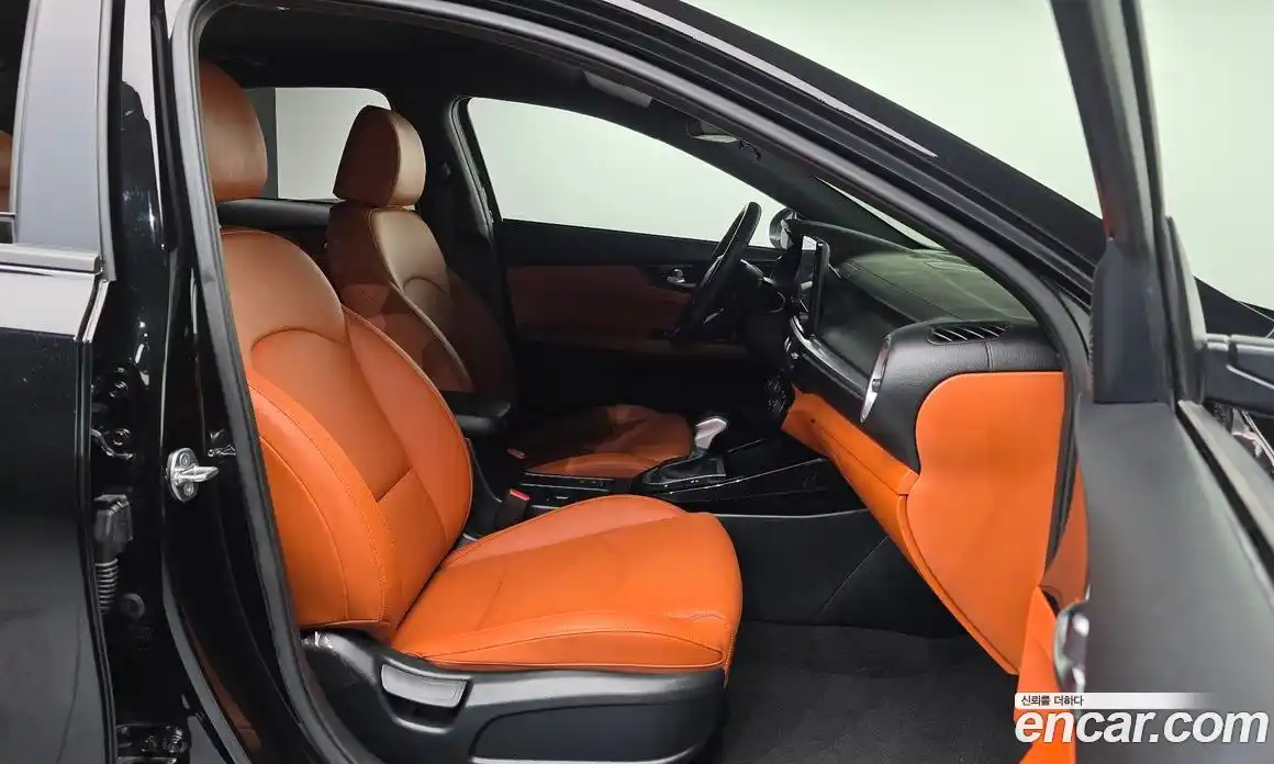 Kia K3 2023 1.6 Автомат в Москве № 128295, фото 9