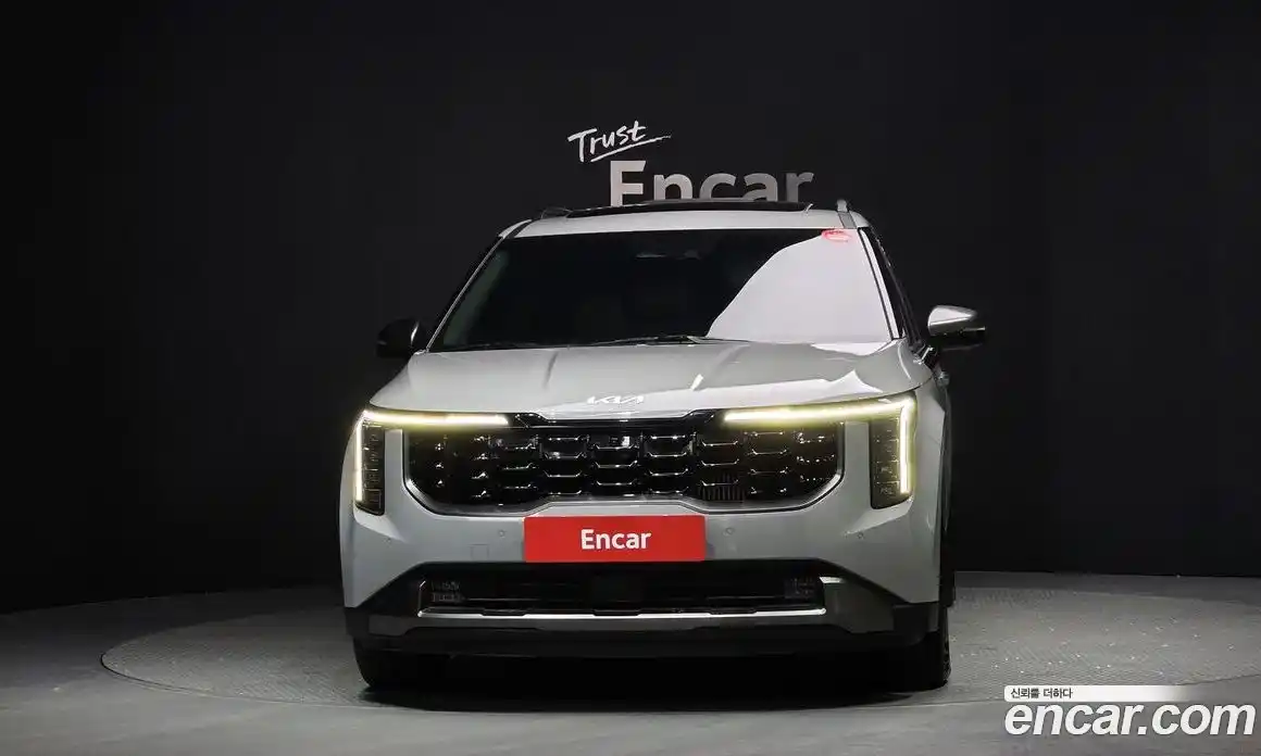 Kia Canival 2025 1.6 Автомат в Москве № 132187, фото 1