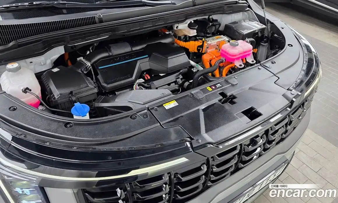 Kia Canival 2025 1.6 Автомат в Москве № 132187, фото 11