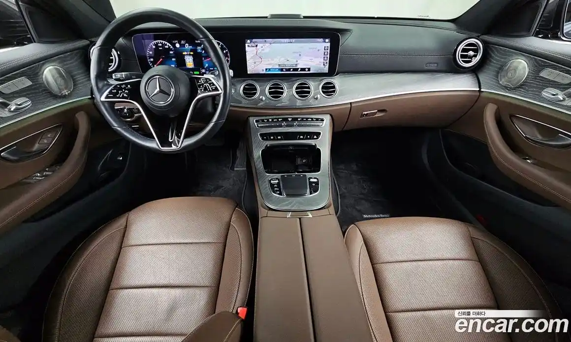 Mercedes-Benz E-Class 2023 2.0 Автомат в Москве № 140460, фото 8