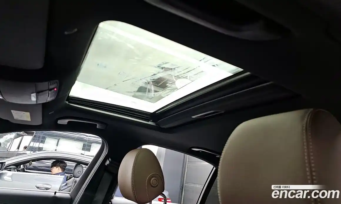 Mercedes-Benz E-Class 2023 2.0 Автомат в Москве № 140460, фото 9