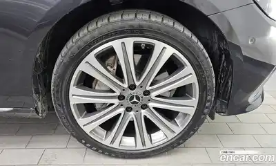 Mercedes-Benz E-Class 2023 2.0 Автомат в Москве № 140460, миниатюра 10