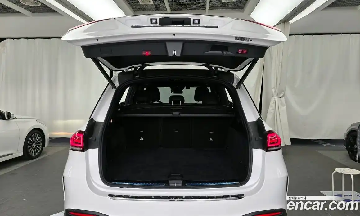 Mercedes-Benz GLE-Class 2023 3.0 Автомат в Москве № 141340, фото 9