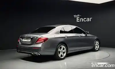 Mercedes-Benz E-Class 2017 2.0 Автомат в Москве № 142841, миниатюра 9
