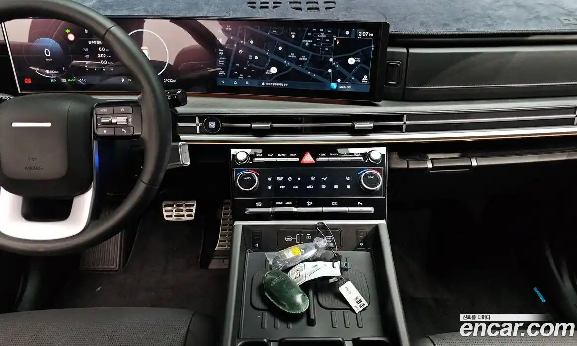 Hyundai Santa Fe 2025 1.6 Автомат в Москве № 146402, фото 12