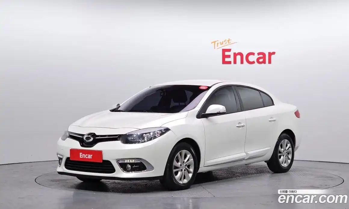 Renault SM3 2015 1.6 Автомат в Москве № 147617, фото 15